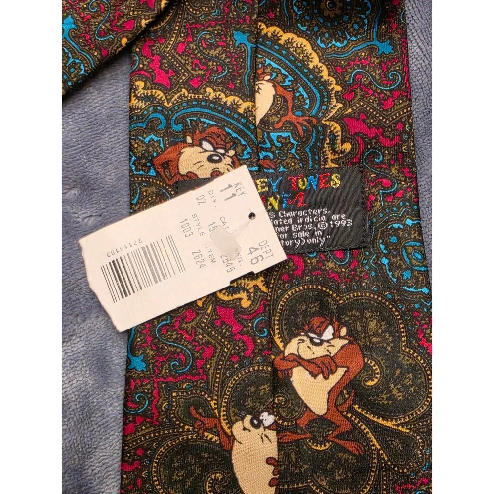 Vintage 1993 Looney Tunes Mania Tasmanian Devil Paisley Silk Blend Tie NWT